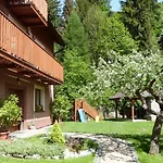 Folwarczek I Farm stay