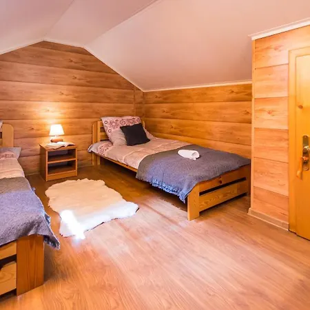 Folwarczek I ウストロン