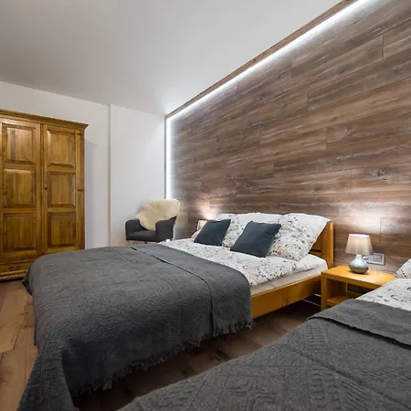 Folwarczek I Farm stay *