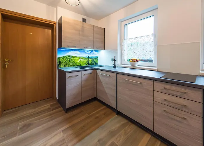 Folwarczek I * אוסטראון