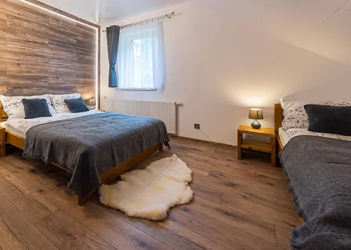 Folwarczek I Farma *